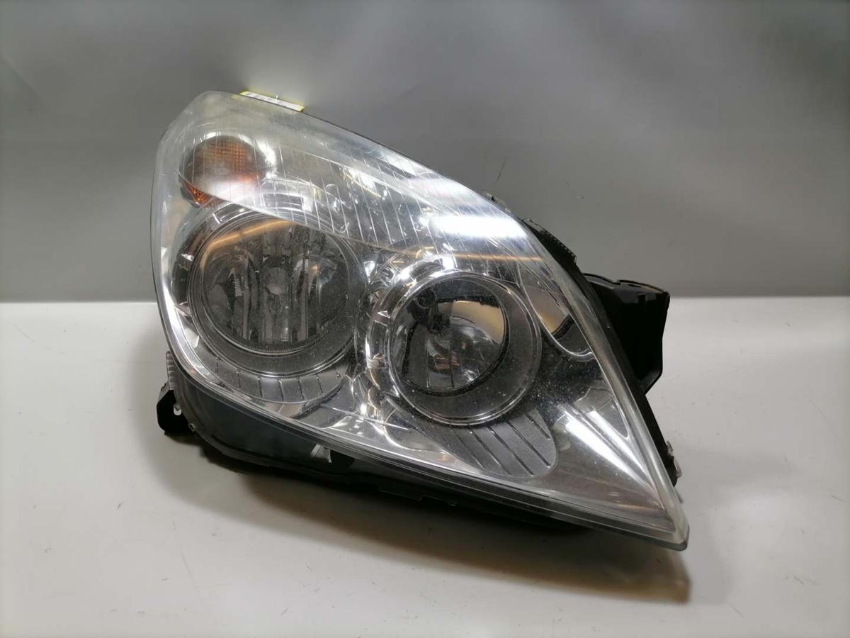 Opel Astra H original Scheinwerfer vorn recht Halogen Facelift Bj.2007